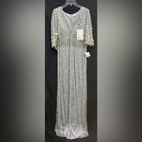 Mac Duggal 5221 NWT SEQUINED V NECK FLORAL EMBELLISHED CAPE SLEEVE GOWN - Picture 6 of 17